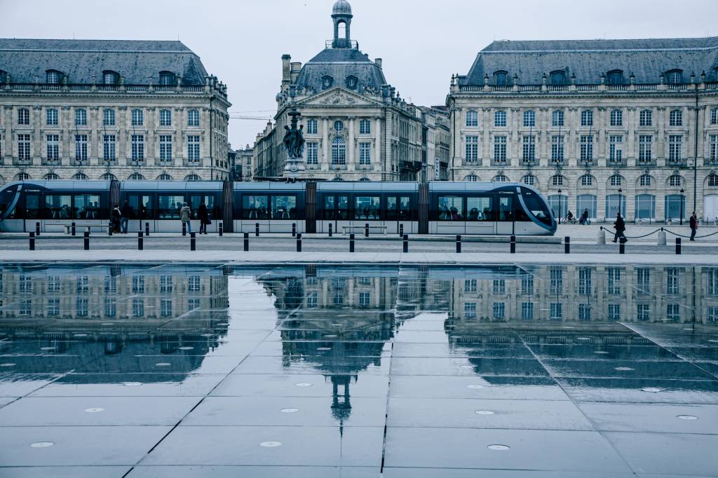Les secrets du marché de l’immobilier de luxe à bordeaux : quartiers prisés, prix et opportunités